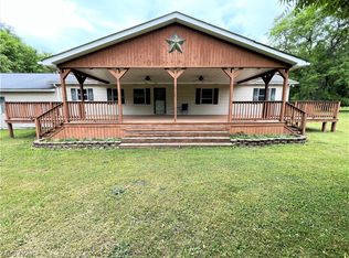 15620 Annesley Rd, East Liverpool, OH 43920