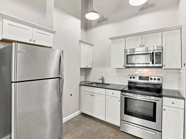 283 E Madison St, Lancaster, PA 17602