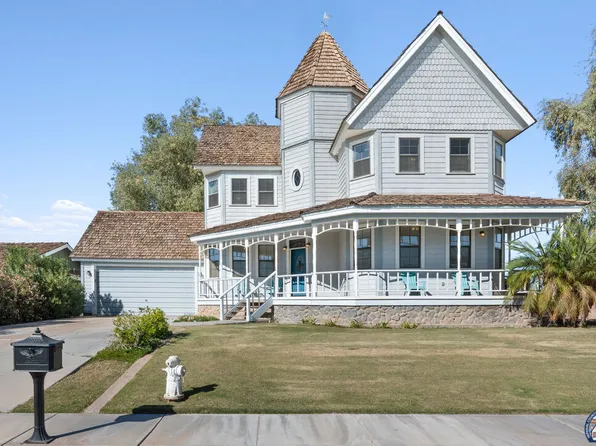 1023 Crestview Dr, Brawley, CA 92227