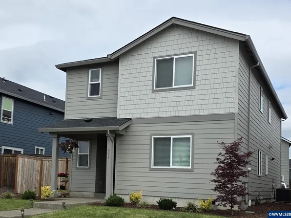 576 Stubb Rd, Woodburn, OR 97071