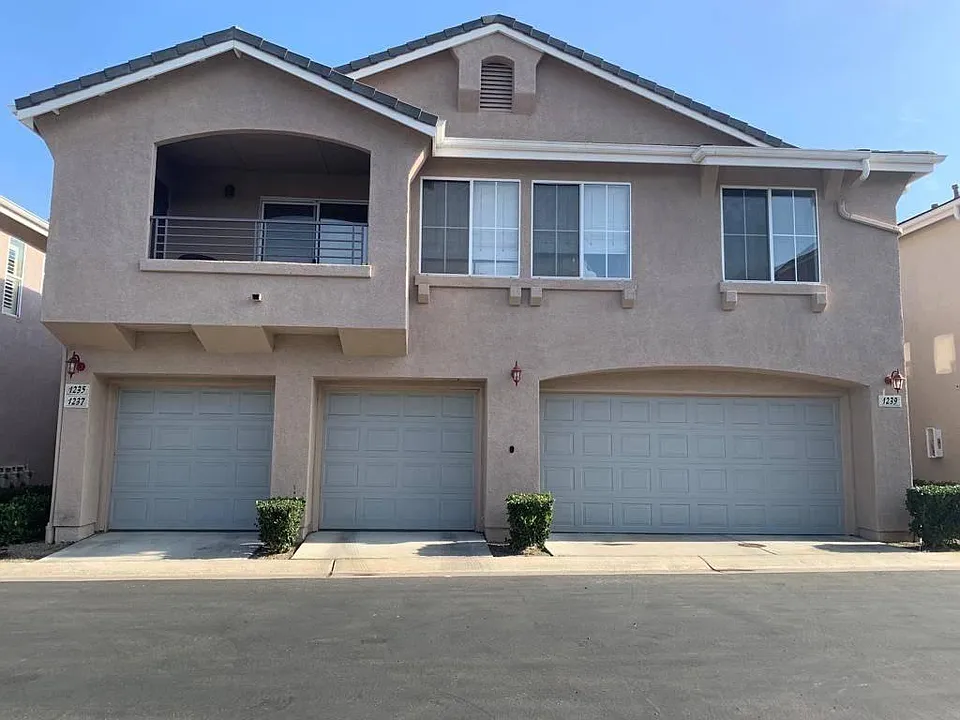 1235 Aguirre Dr