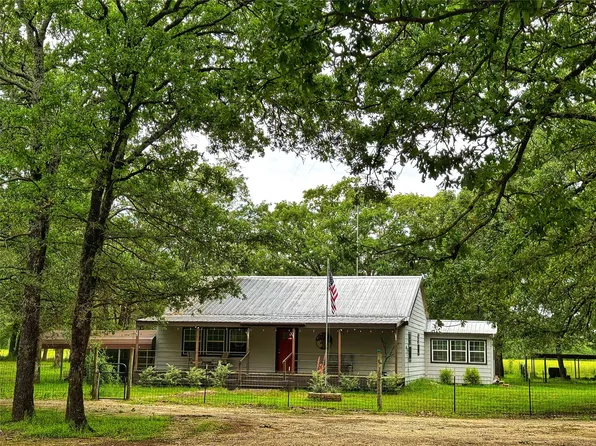 6364 Shady Acres Ln, Quinlan, TX 75474