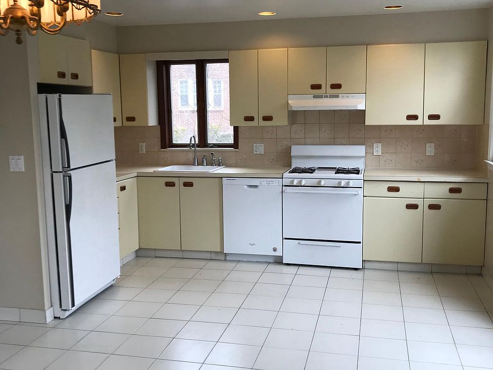 1st image of 102 Woodland Avenue # Fl 1ST