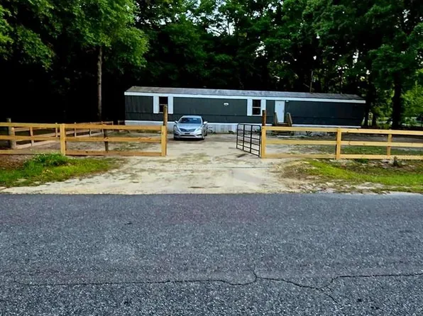 204 SW Alpine Pl, High Springs, FL 32643