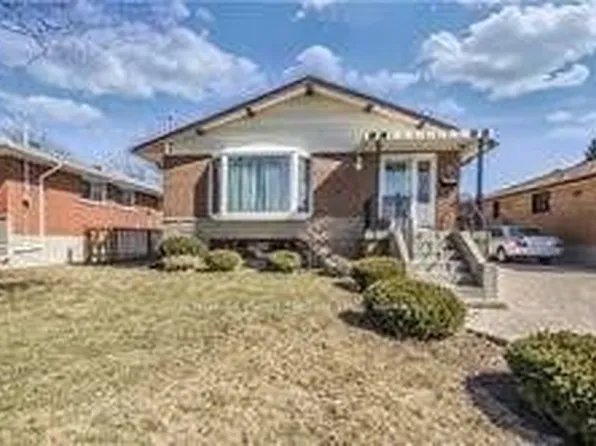 41 Moraine Hill Dr, Toronto, ON M1T 2A1