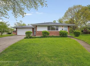 431 W Millers Rd, Des Plaines, IL 60016