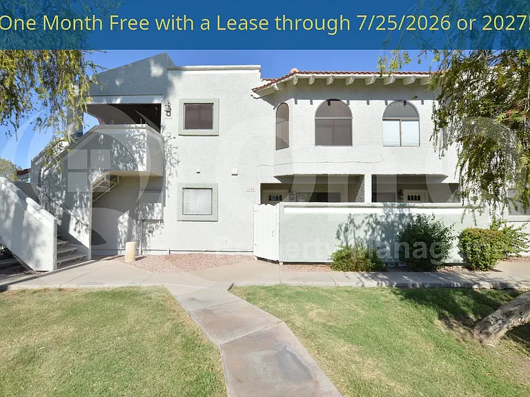 850 S River Dr #1044 — Photo 1