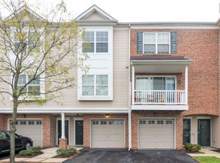 7190 Pioneer Dr, Macungie, PA 18062