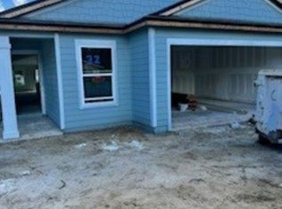 32 Round Tree Dr, Palm Coast, FL 32164