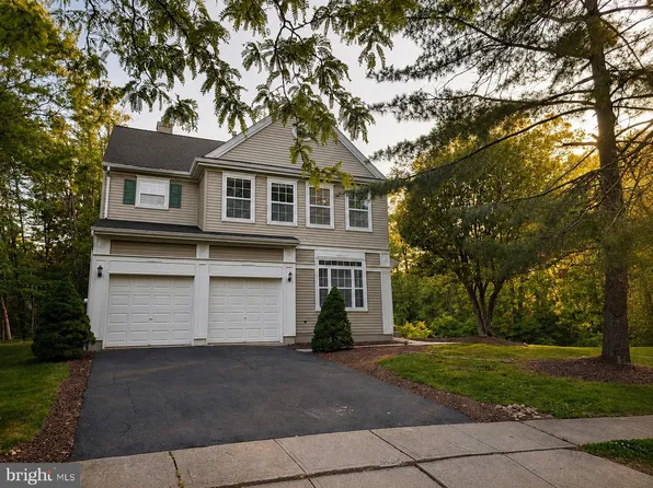 20 Cambridge Ct, Princeton, NJ 08540