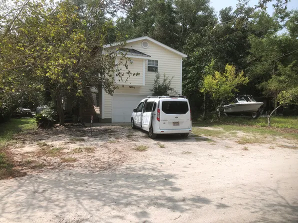 1944 Allens Ln, Wilmington, NC 28403