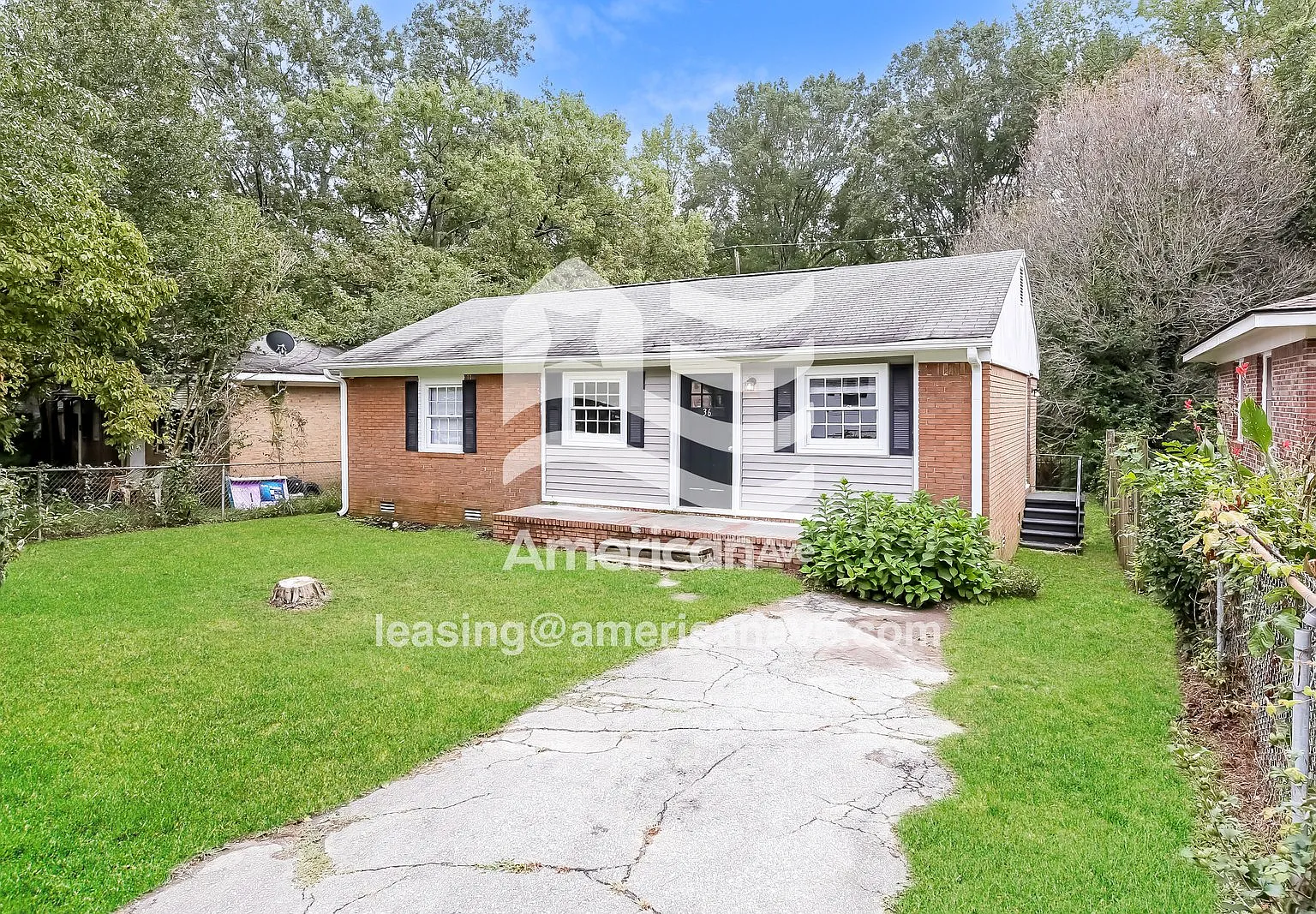 3 bed, 1.0 bath, 975 sqft, $1,450 — Photo 1