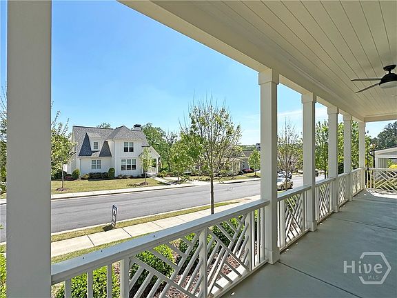 5th image of 179 Steepleview Drive
