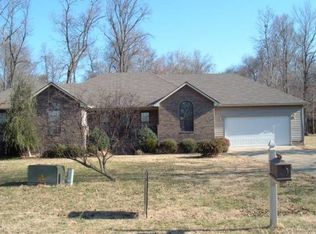 422 Jenny Ln, Martin, TN 38237