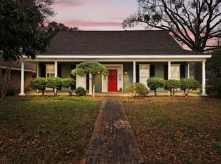 220 Garden Rd, River Ridge, LA 70123