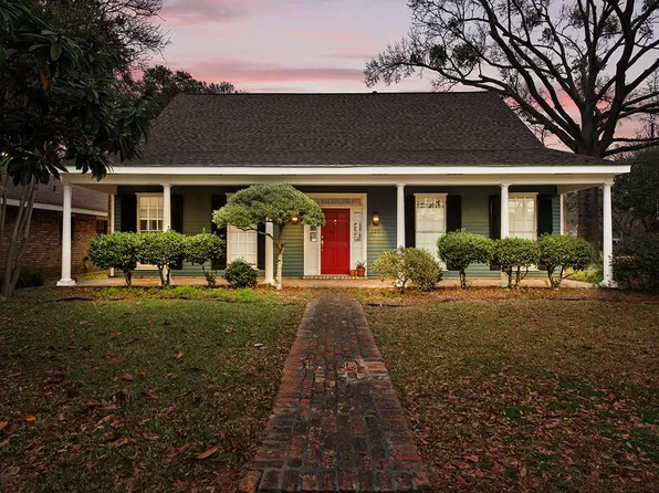 220 Garden Rd, River Ridge, LA 70123