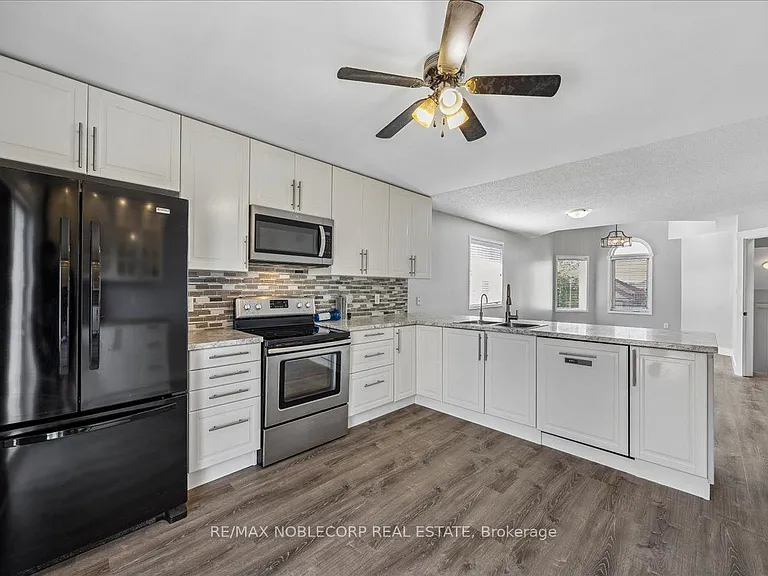 210 Dunsmore Ln #MAIN — Photo 5