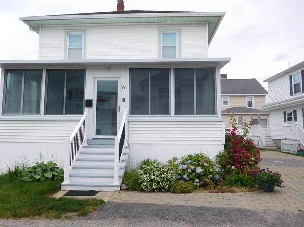 19 Cutler Avenue, Hampton, NH 03842