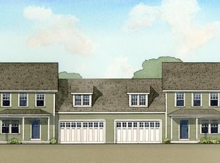 125 Falcon Crest Dr #3, Gorham, ME 04038