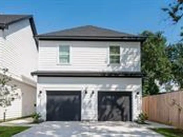 3225 Real St #A/b, Houston, TX 77087