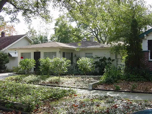 730 24th Ave N Photo 1