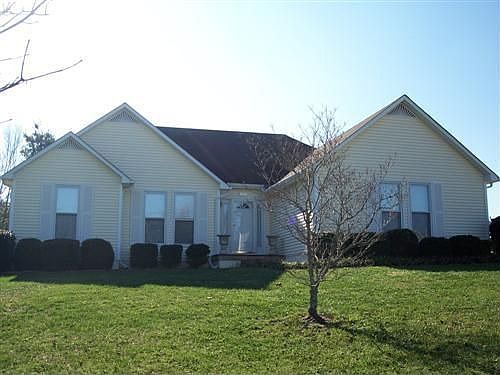 1st image of 3400 Riveroaks Dr