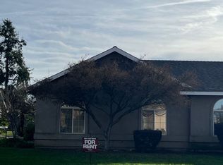 2327-2333 W Sunnyside Ave #2329, Visalia, CA 93277