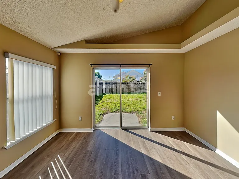 812 Copenhagen Way — Photo 9