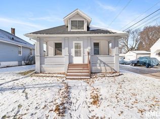 2016 Washington St, Davenport, IA 52804