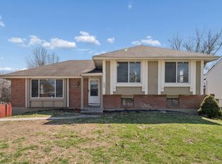 6009 E 140th St, Grandview, MO 64030