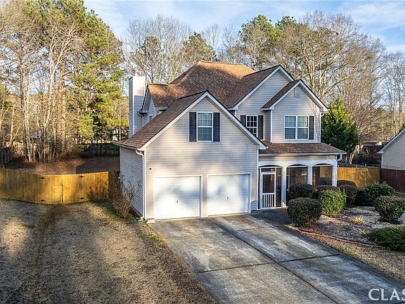 2nd image of 1620 Deer Creek Lane