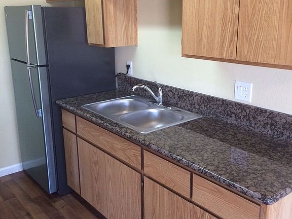 3rd image of 208 Willie James Jones Ave APT 32