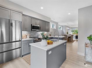 5020 148th St SW #C4, Edmonds, WA 98026