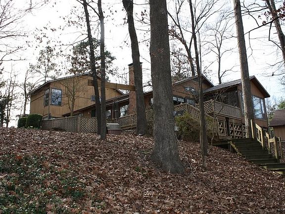 4th image of 367 E Eldorado Dr