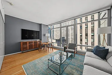 18 West 48th Street, #22A