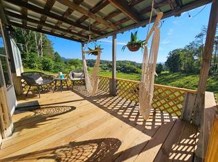 940 Lilac Way, Cosby, TN 37722