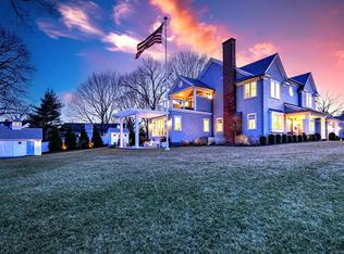91 Shelter Cove Rd, Milford, CT 06460