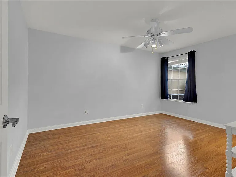 10882 SW Dardanelle Dr — Photo 29