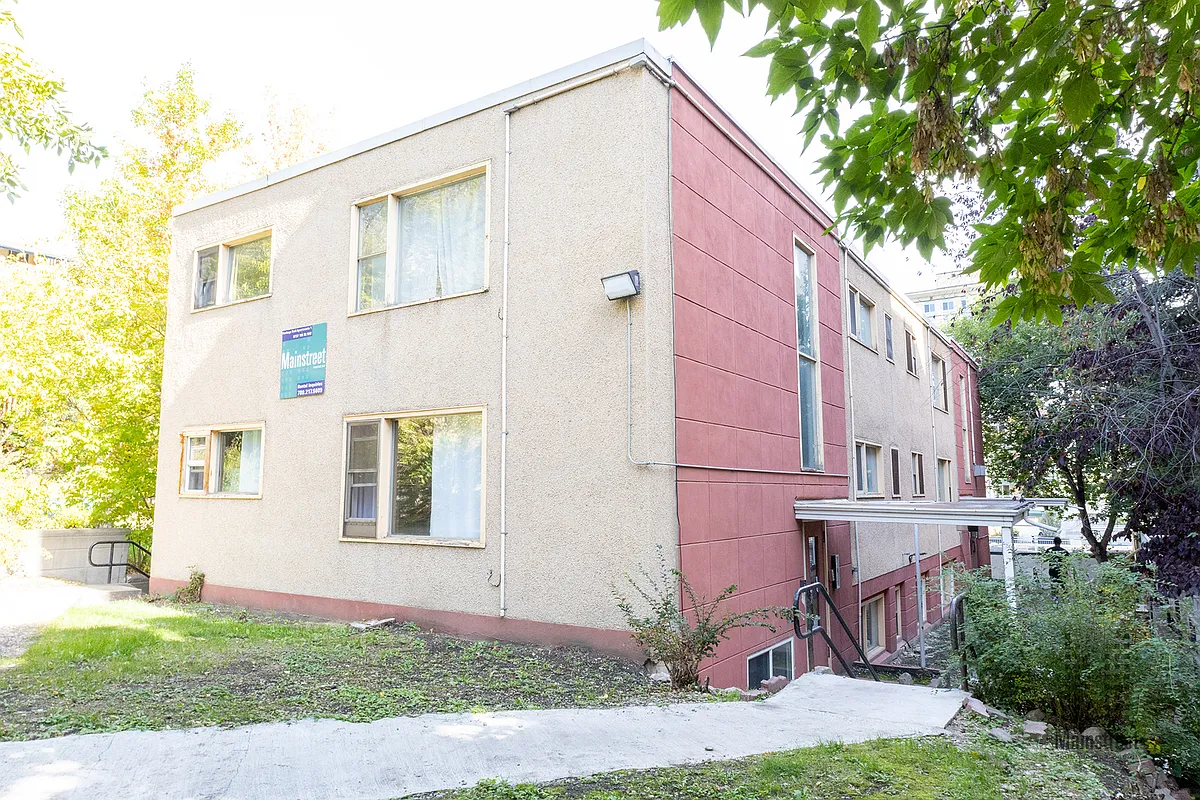 Building Photo - 9737 105th St NW