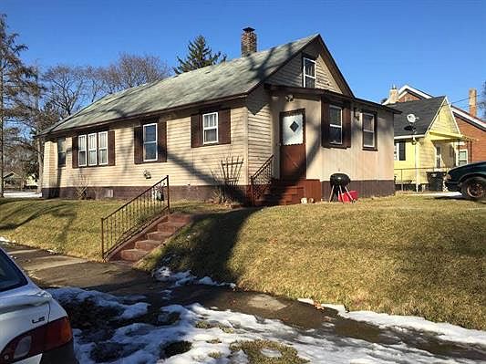 2nd image of 1202 Chalfant St
