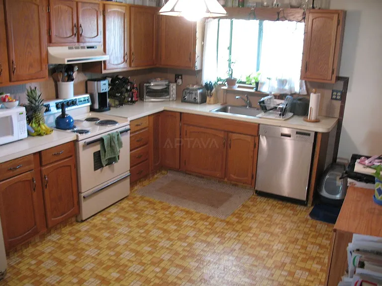 36 Bay State Ave #2 — Photo 4
