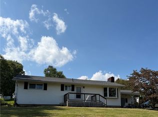 165 Chapel Hill Rd, Zanesville, OH 43701