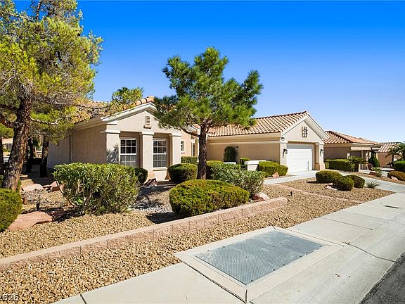 4th image of 10648 Clarion Ln