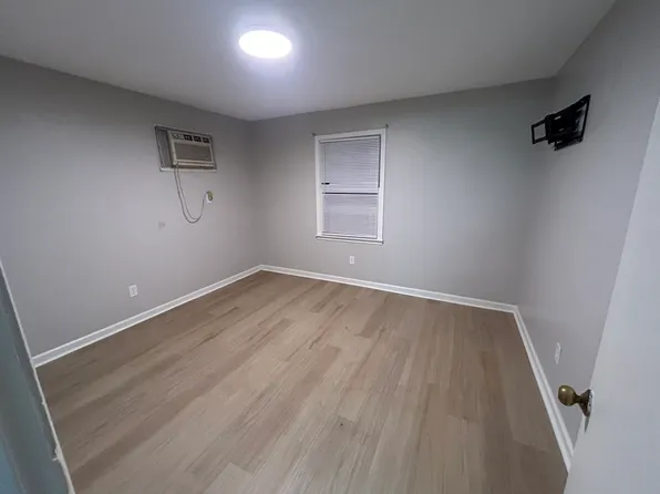 101 N Hill N Dale St #11, Danville, KY 40422