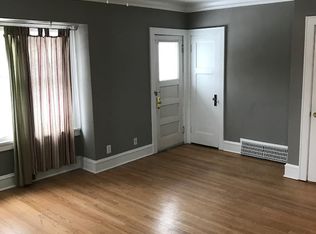 3834 N Maryland Ave, Shorewood, WI 53211