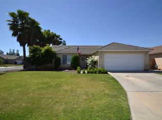 2705 E Yeargin Dr, Fresno, CA 93720
