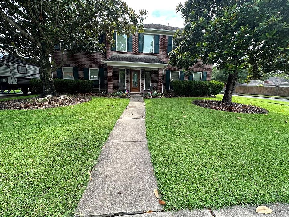 1st image of 14702 Graywood Grove Ln