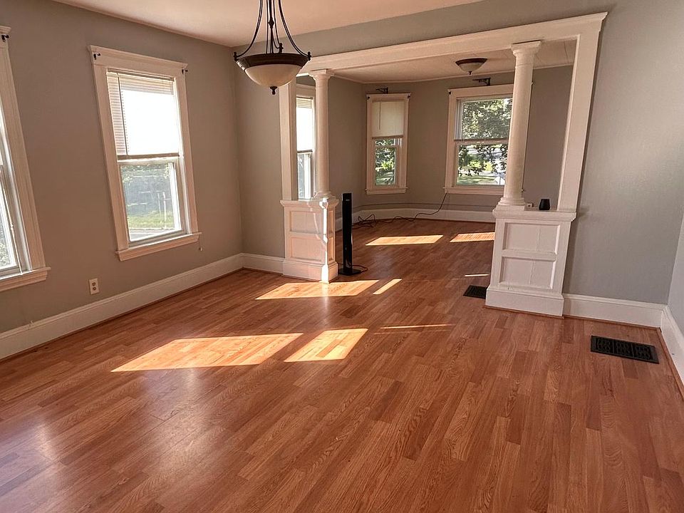 1st image of 622 Salem St #2