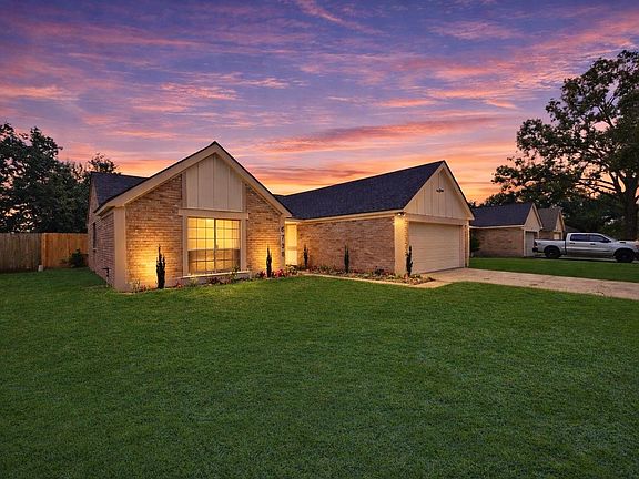 3rd image of 6738 Prairie Village Dr