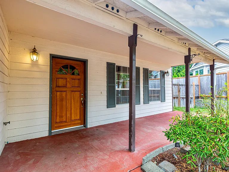 29 Hylebos Ave — Photo 4